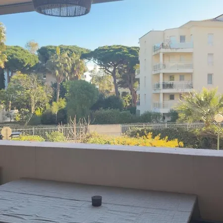 Terrasse Au Port Dhyeres, Piscine, Parking Hyeres