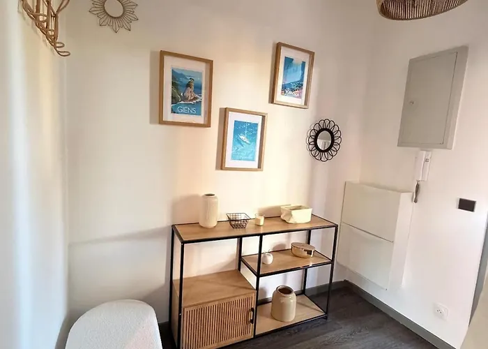 Terrasse Au Port Dhyeres, Piscine, Parking * Hyères